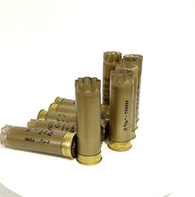Load and play video in Gallery viewer, Remington Nitro Gold Shotgun Shells 12 Gauge Shotshells Spent Used Empty Cartridges Fired Casings 12 GA Shot Gun Hulls
