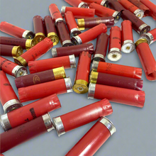 Load image into Gallery viewer, Mixed Red Shotgun Shells 12 Gauge Hulls 100 Pcs - SHIPPING INCLUDED
