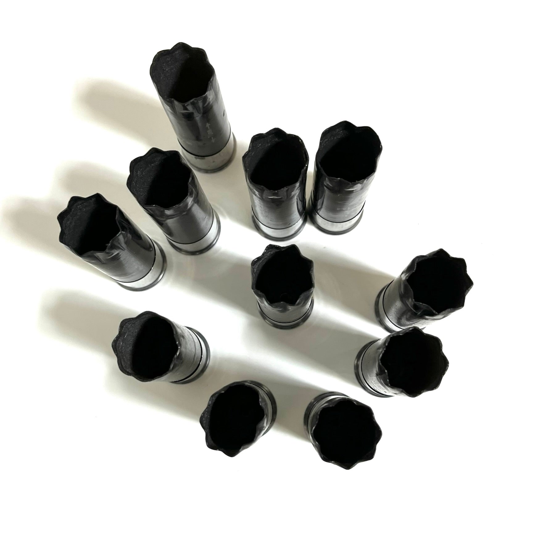 DIY Boutonniere Black Hulls
