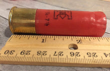 Load image into Gallery viewer, Winchester Red Shotgun Shells Empty 12 Gauge Used 12GA Hull Size Dimensions
