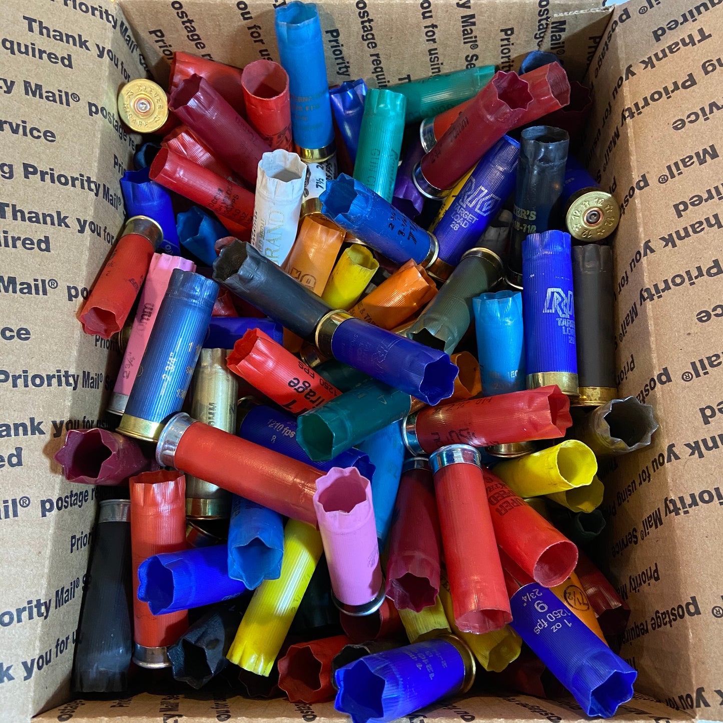 Mixed Empty Shotgun Shells 12GA Fired Hulls Spent Casings 200 Mixed Colors Various Gauges 12GA 20GA 410GA 28GA | FREE SHIPPING