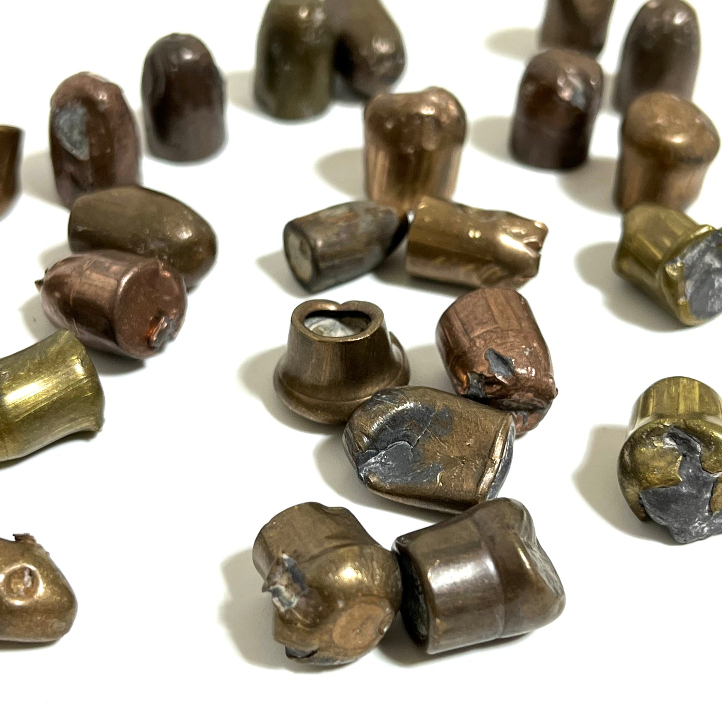 Recovered Once Fired Bullets And Mixed Spent Bullet Casings Qty 50 Pcs